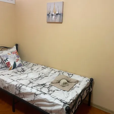 2br In Centre Apartament *