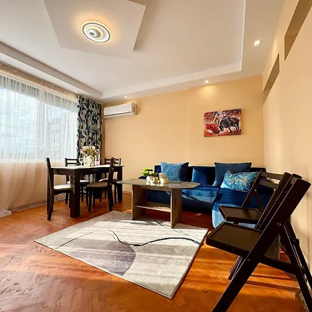 Apartament 2br In Centre