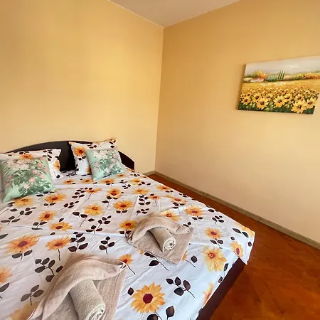 2br In Centre *
